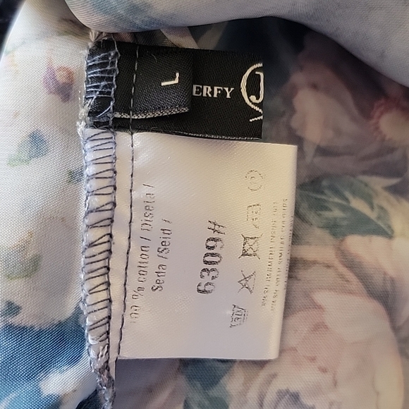 VINTAGE Floral Silk Blend Blouse - Picture 7 of 7